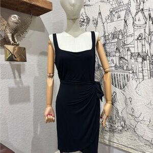 Bar III Black Sleeveless Sheath Mini Dress